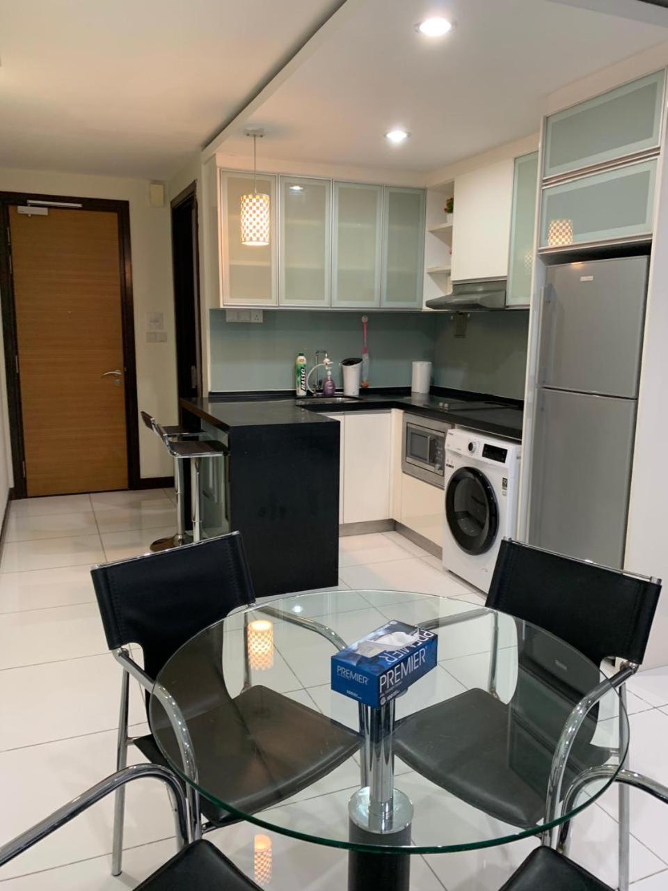 Pangsapuri Casa Residency And By Sweet