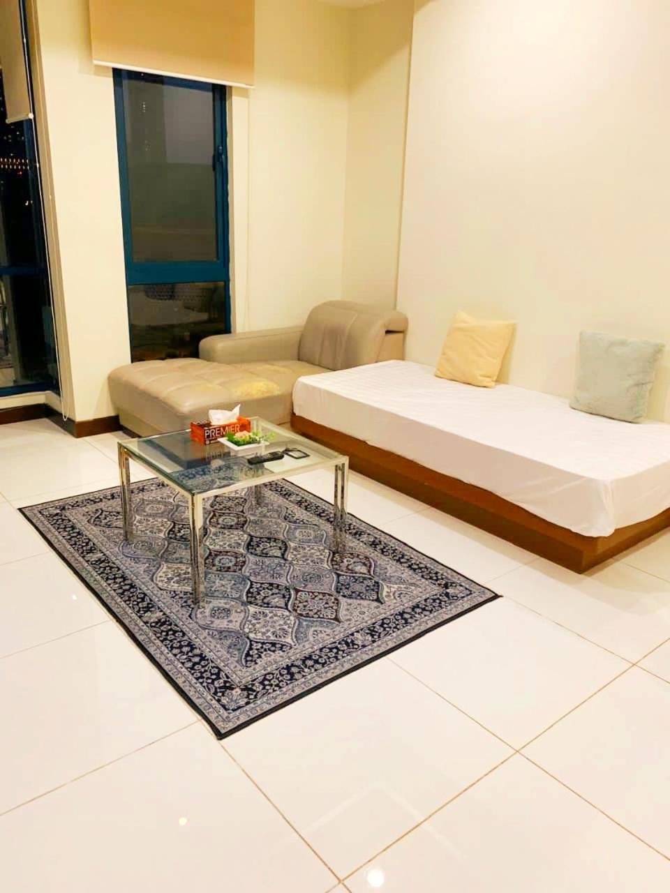 Pangsapuri Casa Residency And By Sweet